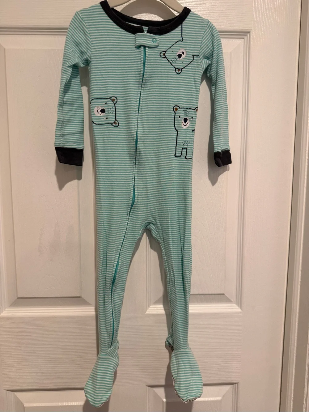 Lot of 4 Carter’s Toddler Boys Footed Pajama Bundle 24M 2T Crab Dino Lion Bear